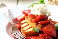 Balsamic Berry Bliss: Grilled Pound Cake with Mascarpone Dream