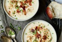Smoked Gouda Cauliflower Potato Soup