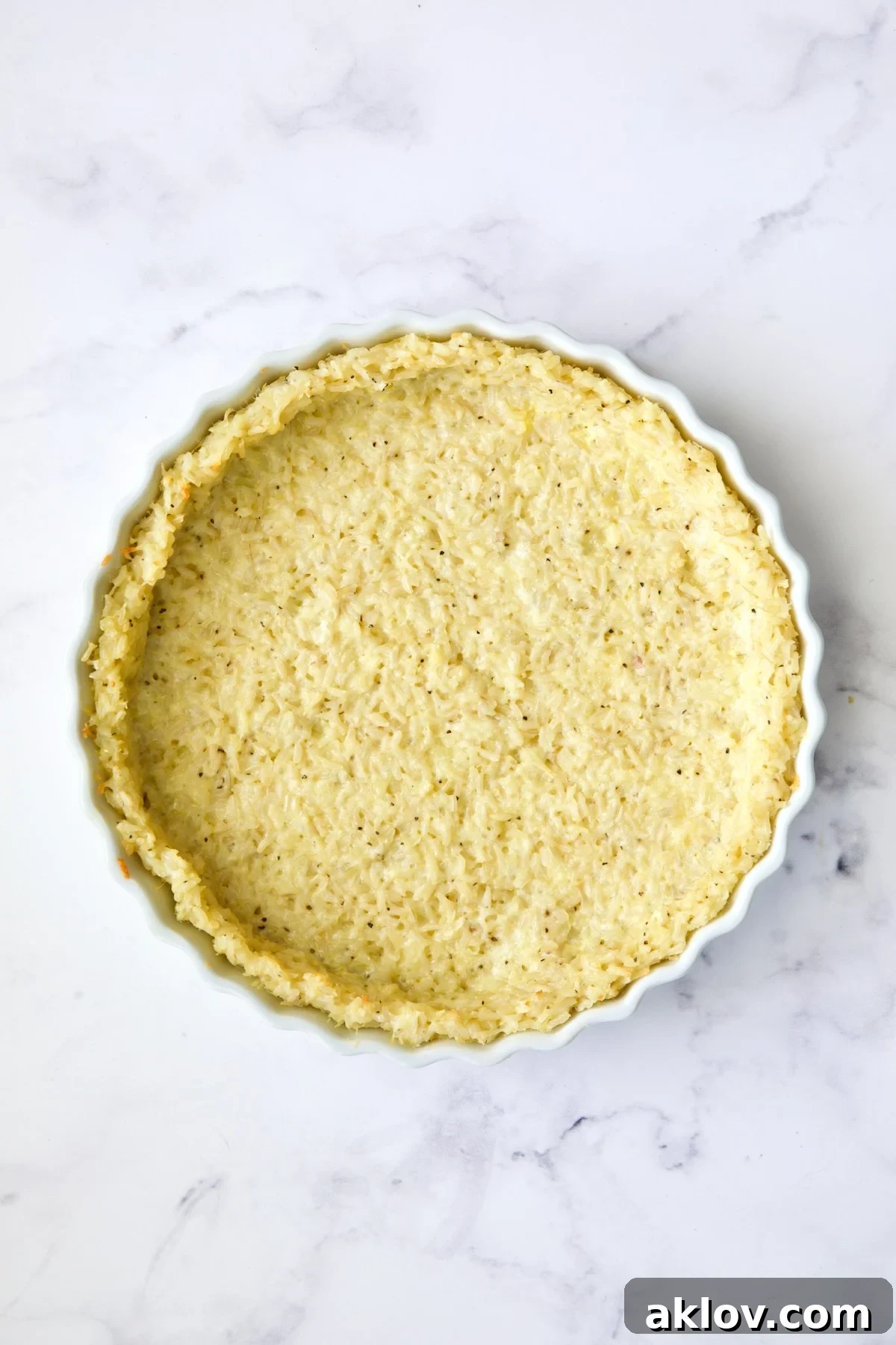 Baked brown rice crust.