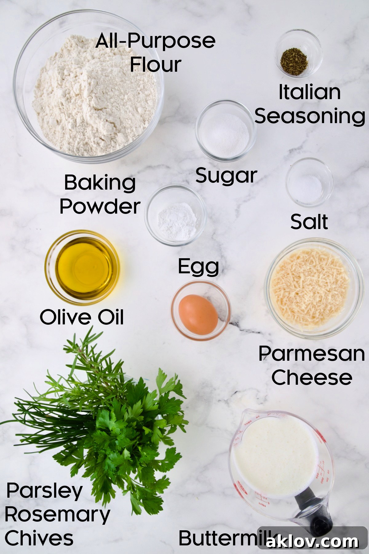 Ingredients for Easy Herb Bread in glass bowls.